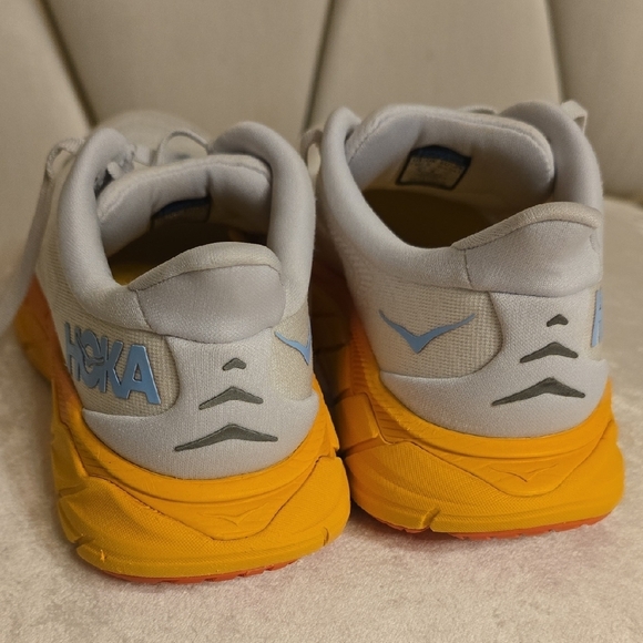 Hoka Cream and Yellow Sneakers 7.5 Women - Picture 6 of 14